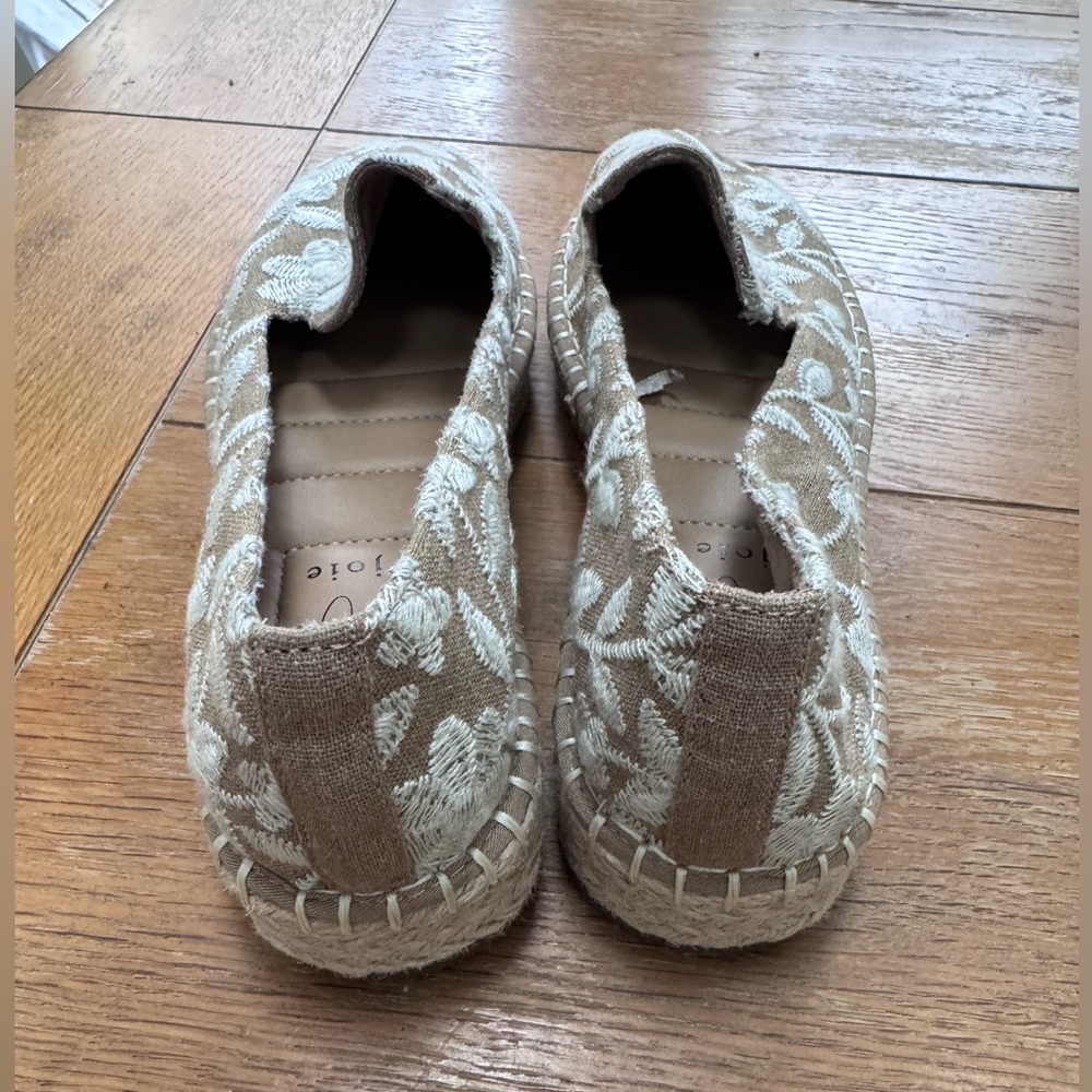 Joie Cara Women’s Beige Floral Embroidered Espadrille Slip On Shoes size 8.5 - Picture 4 of 11